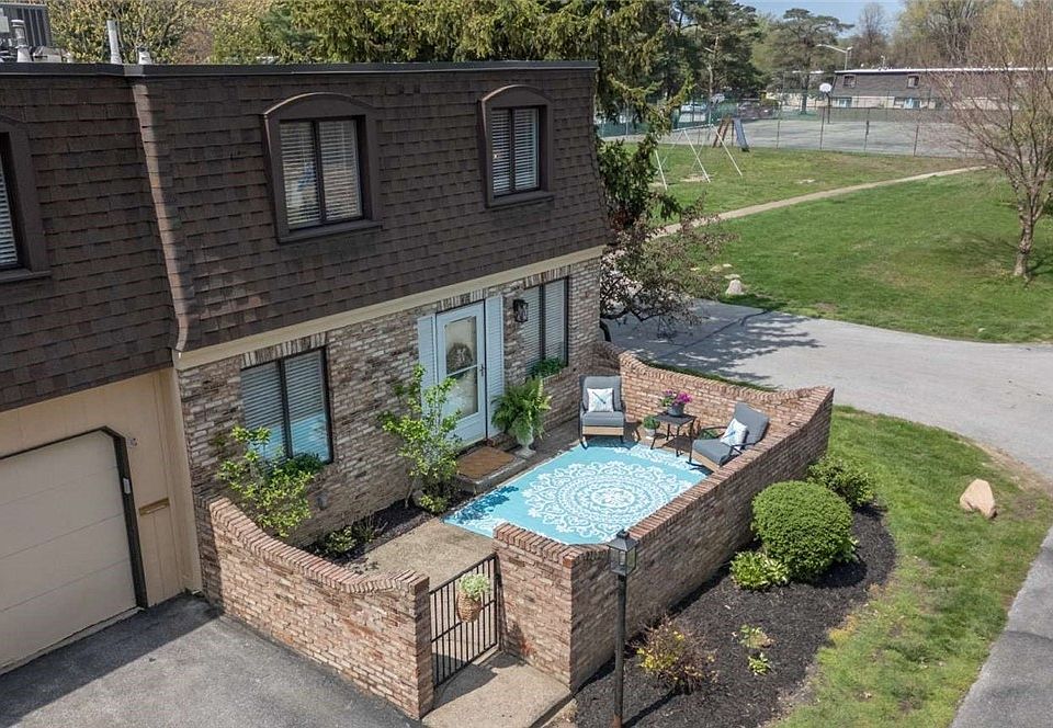 1st image of 1651 Mentor Ave APT 2901