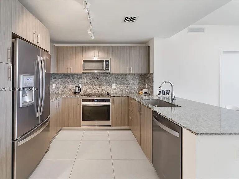 5350 NW 84th Ave #509 — Photo 3