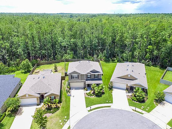 4th image of 83 Wayside Ln