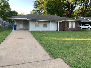 3370 Laurel Dr, Horn Lake, MS 38637