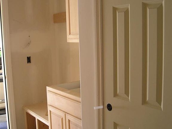3rd image of 18426 Cuming Cir