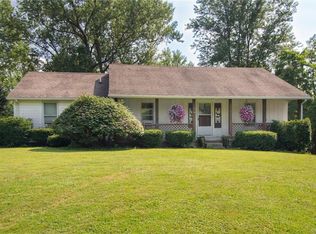 7084 Boston Cross Rd, Boston, NY 14025