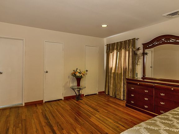 5th image of 78 Lee Ave