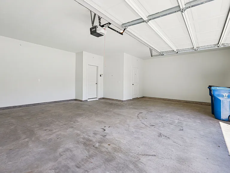 Canvas at Willow Park — Photo 25