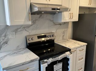 731 E Fairway Dr, Orange, CA 92866