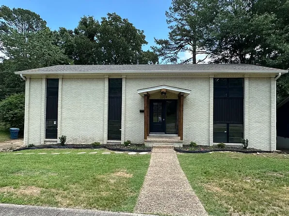 2209 Breckenridge Dr, Little Rock, AR 72227