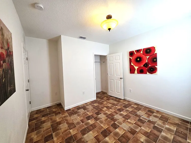 1440 Lexington Sq SW — Photo 34