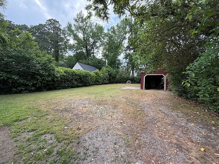 304 Atlantic Christian Col Dr W — Photo 30