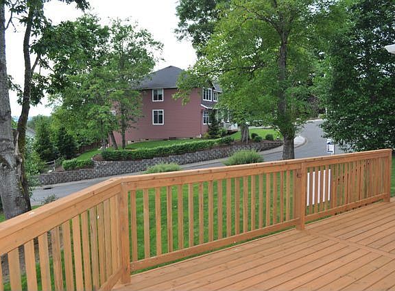 4th image of 728 53rd St