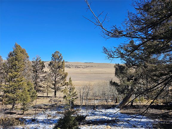 3rd image of 1412 Redhill Rd