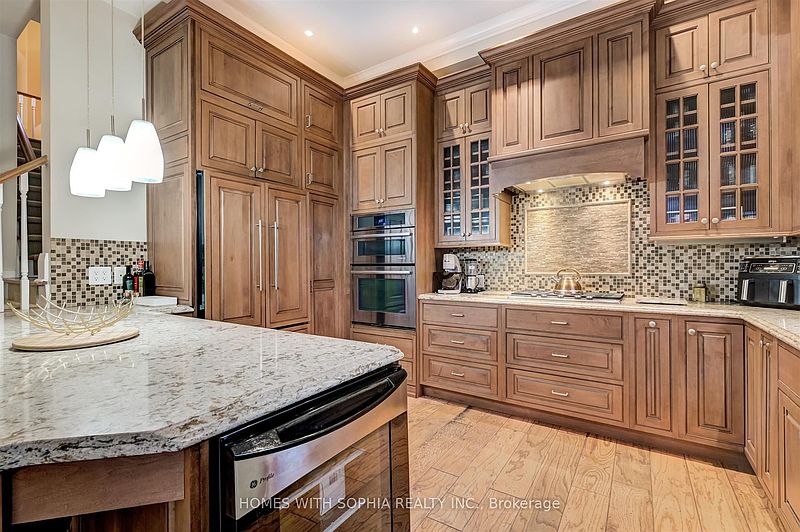 Toronto House for rent - 3 Bedrooms — photo 10