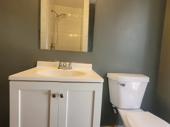 1804 N Huston Ave #3, Grand Island, NE 68803