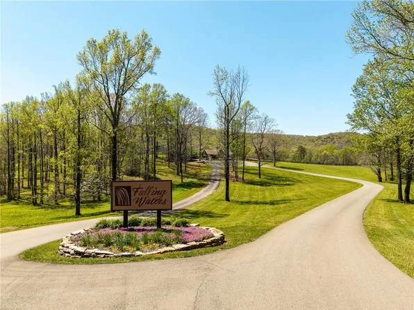 245 Smokerise Ct #224R, Ellijay, GA 30536