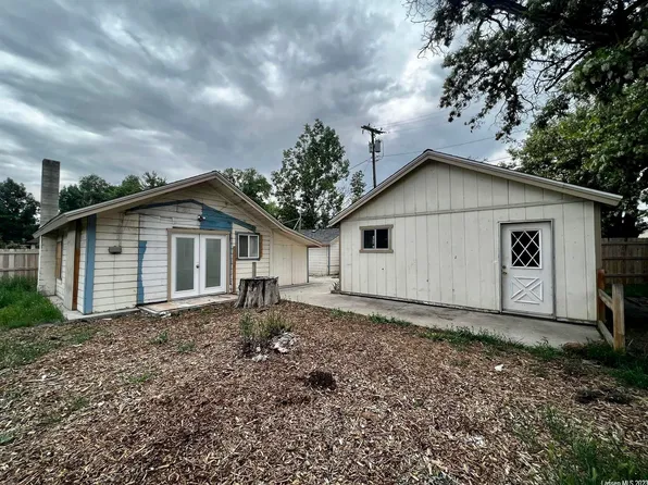 1006 S Railroad Ave, Susanville, CA 96130