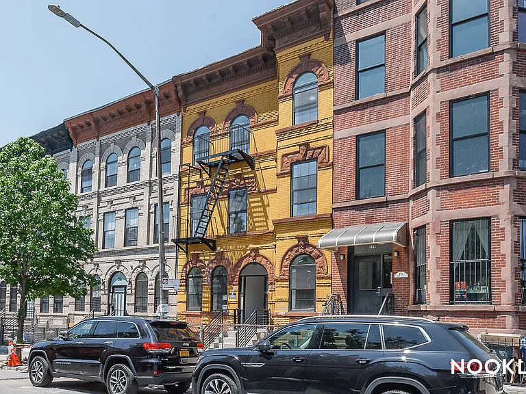 257 Hart St #2B — Photo 4