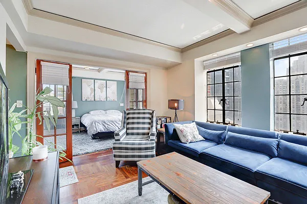 Rented by Level Group | media 103