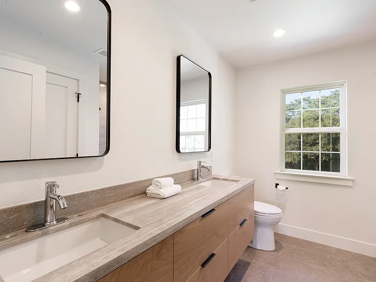 2231 Jonata St — Photo 35