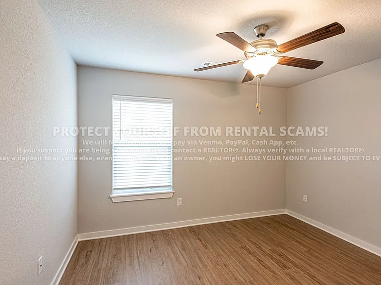 4373 W Newton Ave — Photo 8