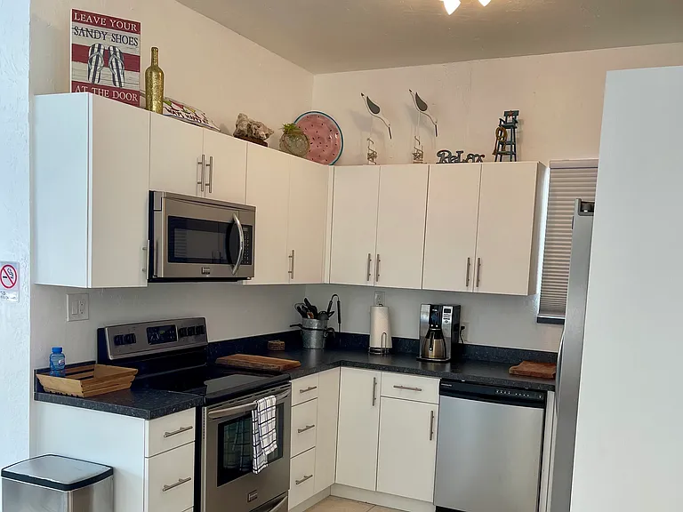 535 Ocean Way — Photo 23