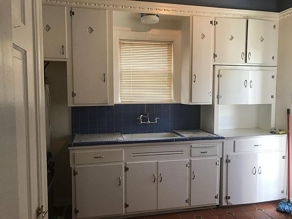 5th image of 417 Club Dr #417