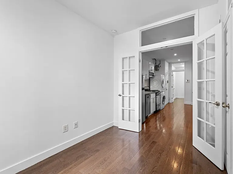 104 Forsyth St #2 — Photo 8