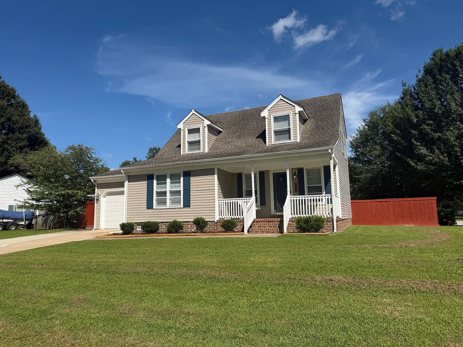 4 bed, 1800 sqft, $2,695 — Photo 2