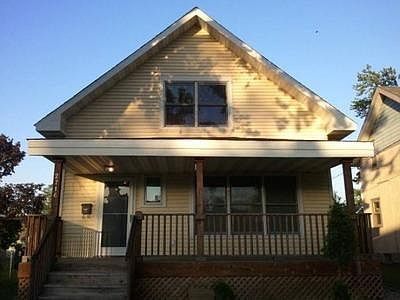 5th image of 2716 Oliver Ave N