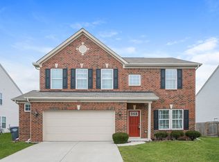592 Timeless Run, Greenwood, IN 46143