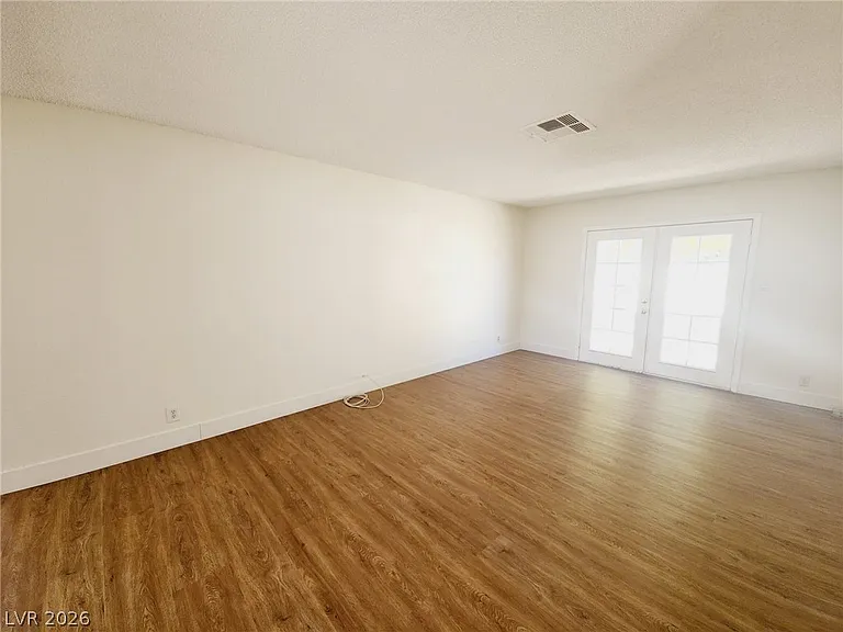 6232 Espinosa Ave — Photo 7