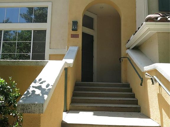 2nd image of 205 Marinella Aisle