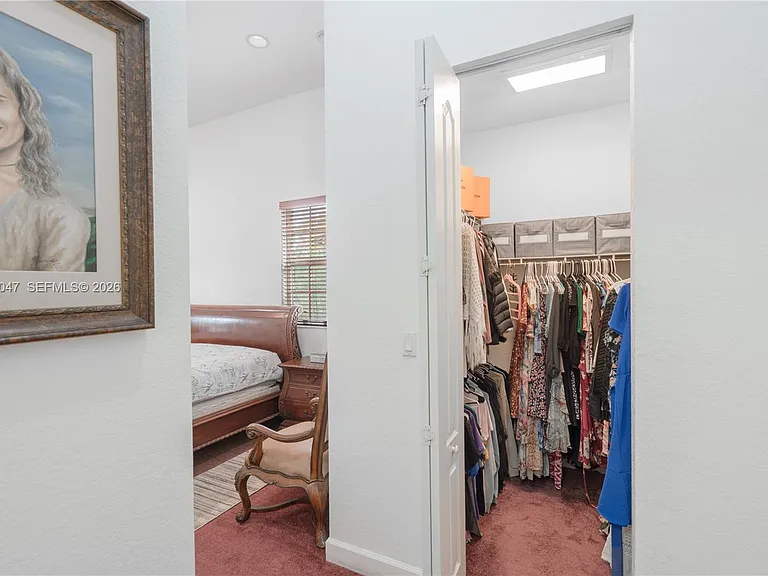 623 SW 146th Ter — Photo 15