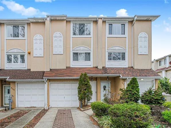 709 Correll Ave, Staten Island, NY 10309