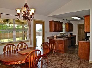 524 SE Cr 3115, Corsicana, TX 75109
