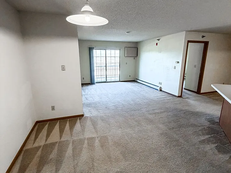 221 2nd St #307 — Photo 2