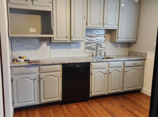 5 Liscomb St, Worcester, MA 01604