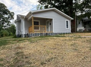 416 E 27th St, Winston Salem, NC 27105