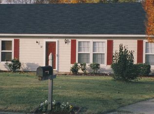 104 Silo Ct, Cary, NC 27513