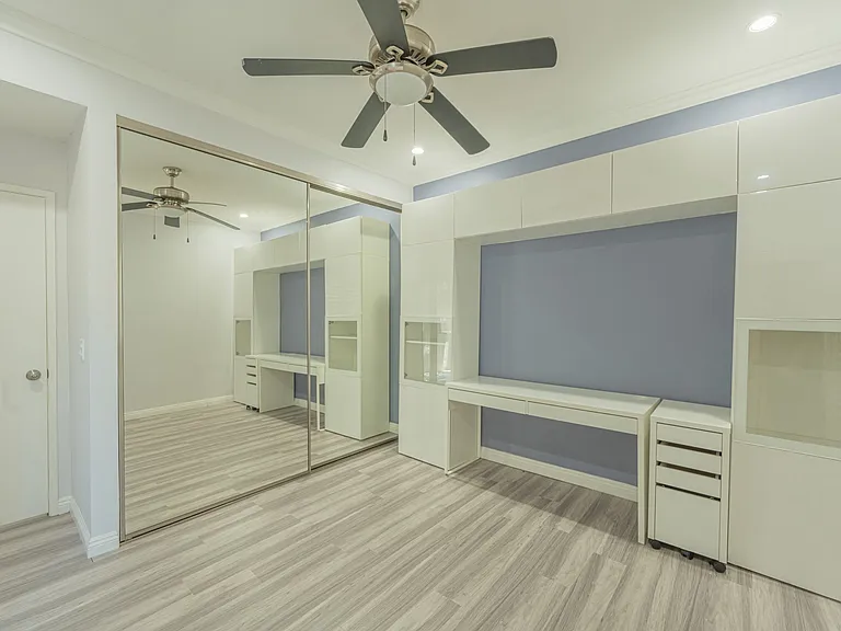 2510 W Macarthur Blvd #G — Photo 7