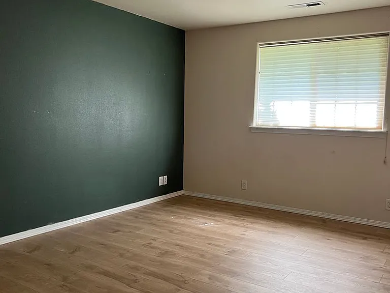30 NE Alora Dr — Photo 19
