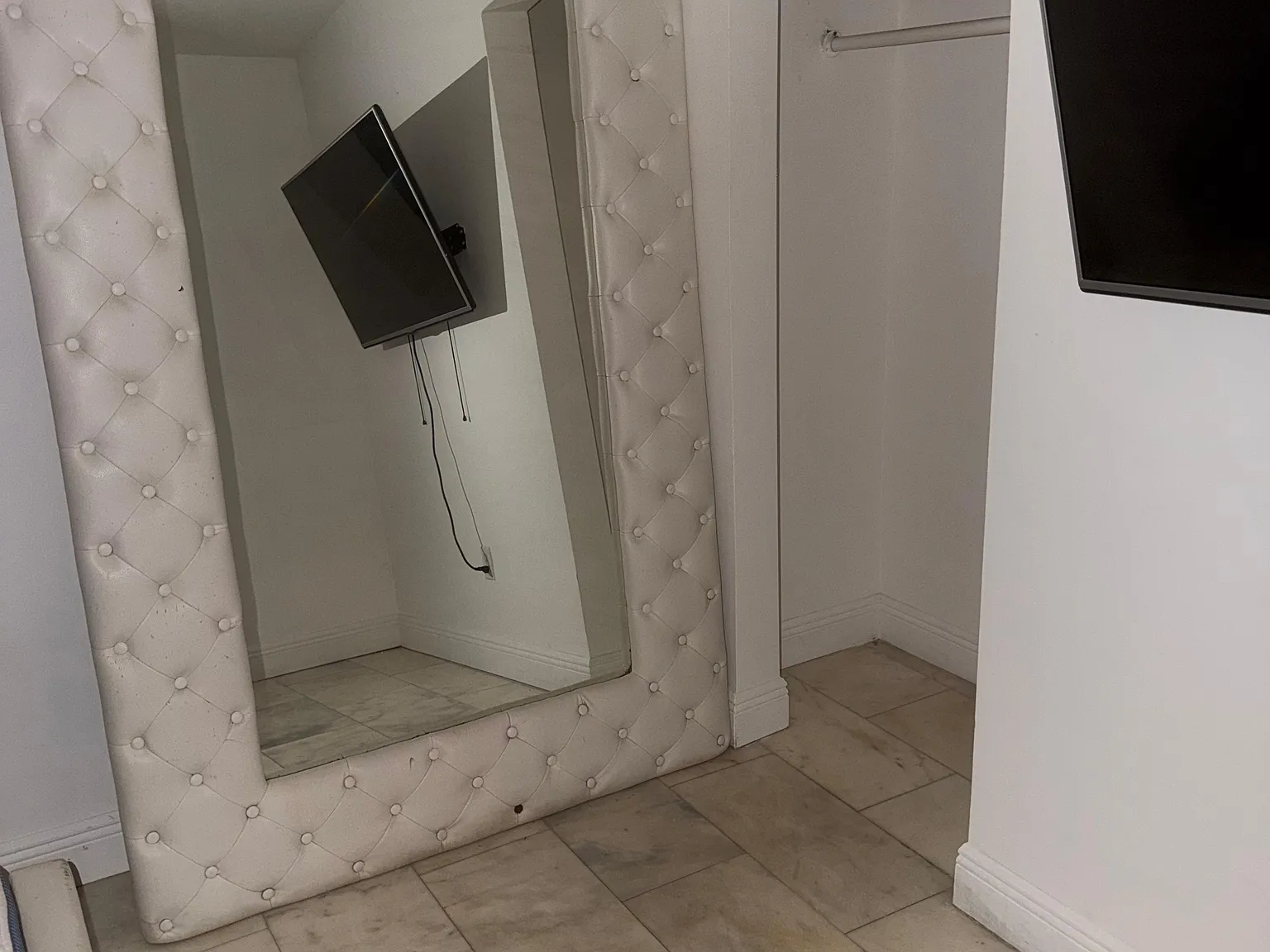 1 bed, 550 sqft, $1,800 — Photo 3