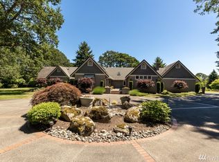 114 Country Club Cir SW, Lakewood, WA 98498