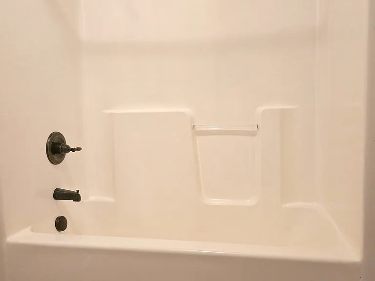 8809 Crenshaw Dr — Photo 32