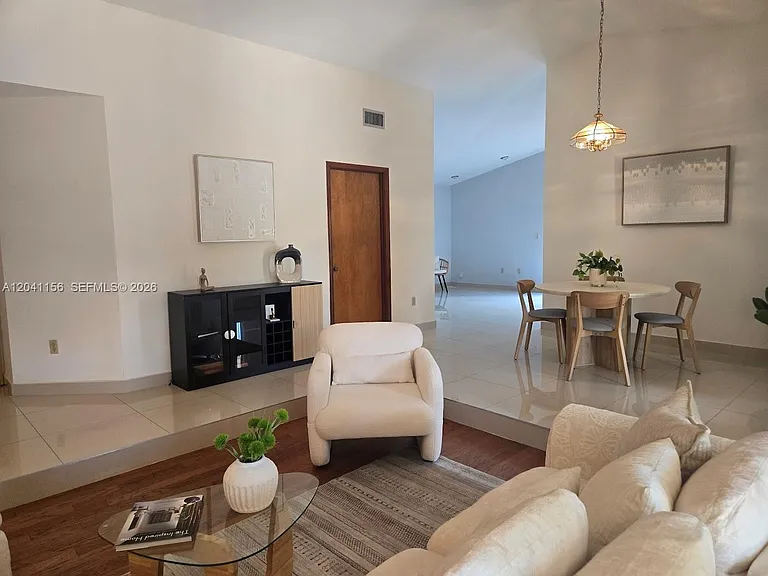 15630 SW 46th Ter — Photo 12