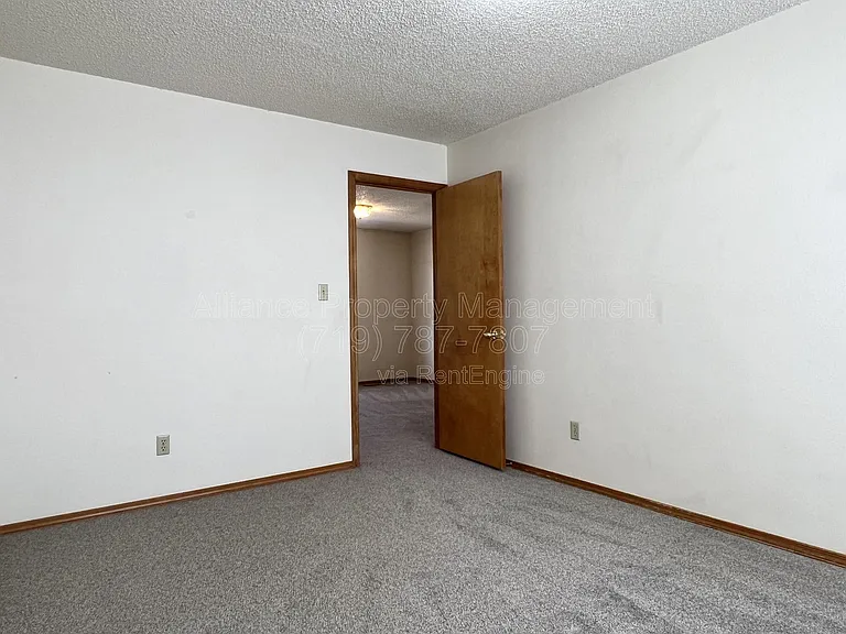 6436 Peak Vista Cir — Photo 34