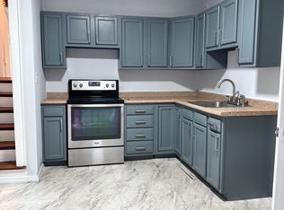 177 Cliff St, Naugatuck, CT 06770