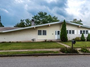 150 N Linden St, Manheim, PA 17545