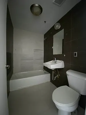 Rented by Hagstrom Management Inc | media 7