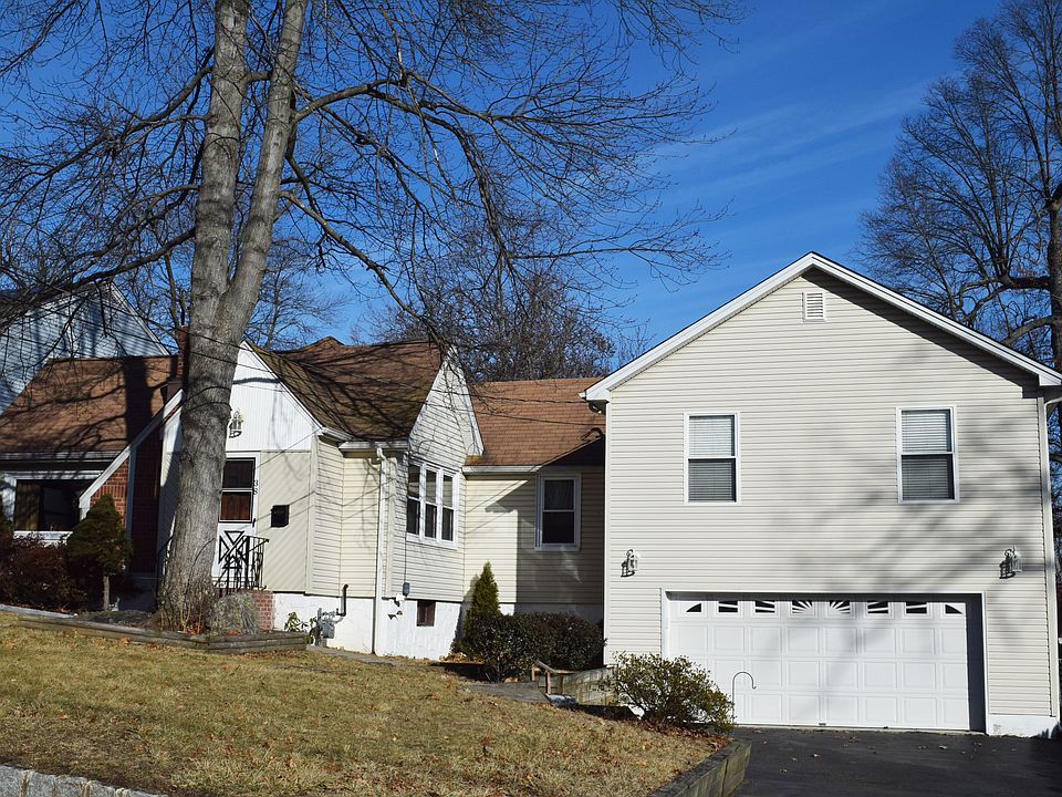 Spacious expanded ranch!