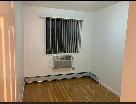 Rented by 18 REALTY | media 7