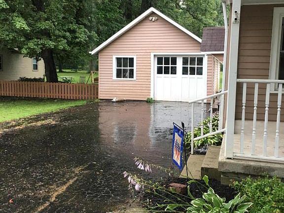 2nd image of 1734 Lancaster Ave